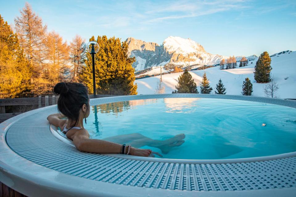 Paradiso Pure.Living Vegan Hotel Alpe Di Siusi Εξωτερικό φωτογραφία
